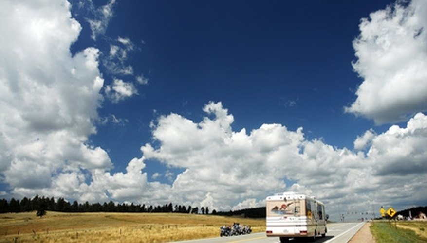 California RV Regulations for Towing Two Trailers