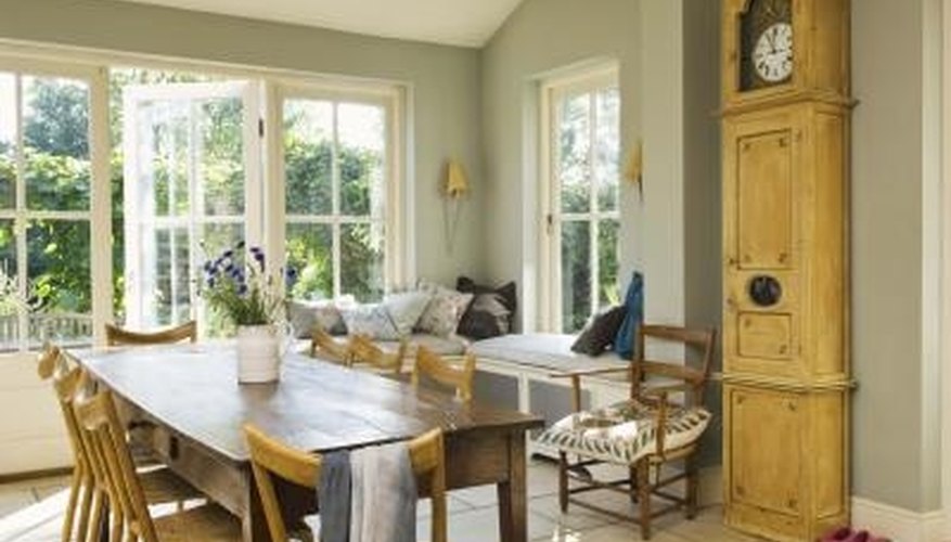 Build a Country-Style Kitchen Table Build a Country-Style Kitchen Table