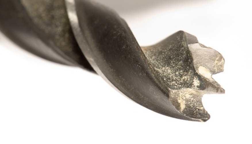 This is the serious end of a mechanical auger. This is the serious end of a mechanical auger.