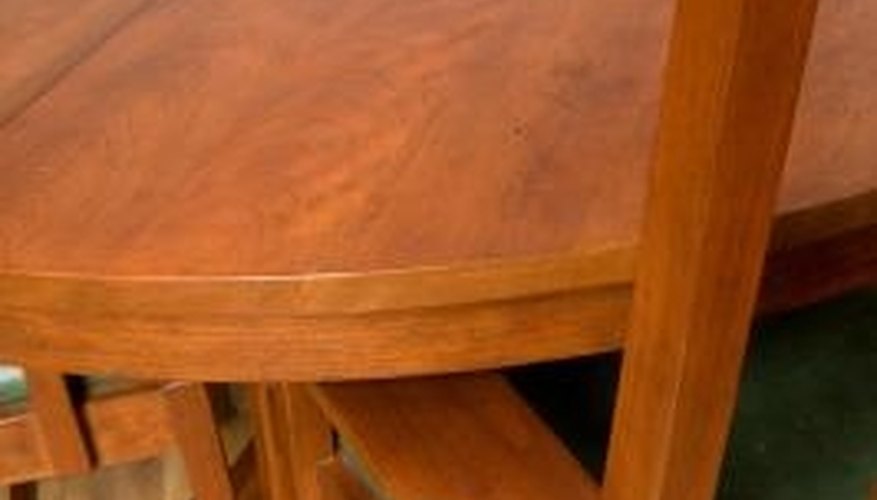Brighten up plain wooden furniture with painted flowers. Brighten up plain wooden furniture with painted flowers.