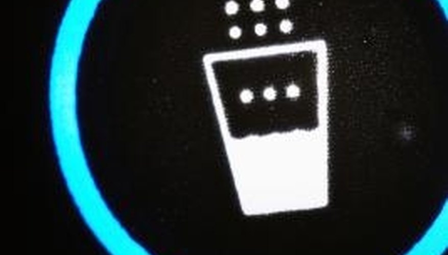 Ensure your ice is clean by periodically cleaning the ice maker tray. Ensure your ice is clean by periodically cleaning the ice maker tray.