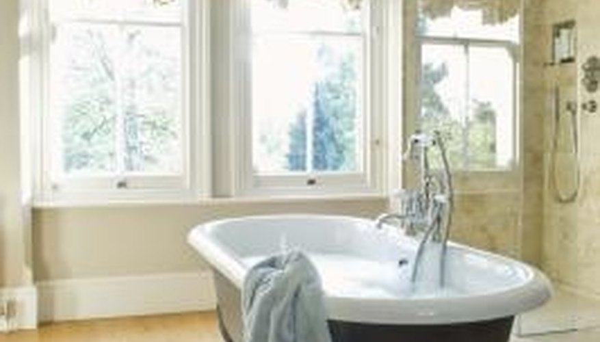 Spice up bath time with colored water. Spice up bath time with colored water.