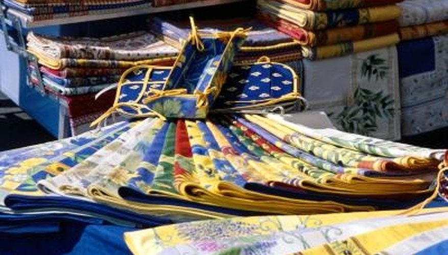 Tea towels can be plain or highly decorative. Tea towels can be plain or highly decorative.