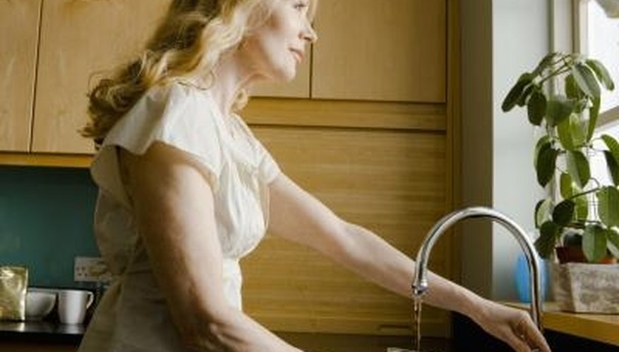 A Watts Premier reverse osmosis filter removes contaminants from tap water. A Watts Premier reverse osmosis filter removes contaminants from tap water.