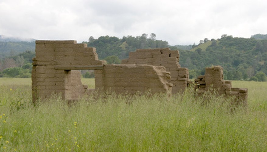 Ingredients Used to Make Adobe Bricks | Garden Guides