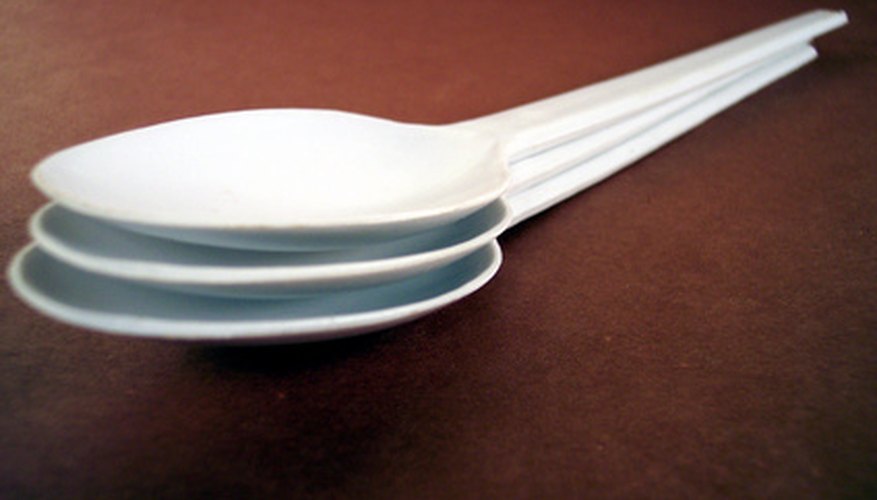 Photo Credit: plastic spoons image by timur1970 from <a href='http://www.fotolia.com'>Fotolia.com</a> Melamine formaldehyde is used to make cutlery.