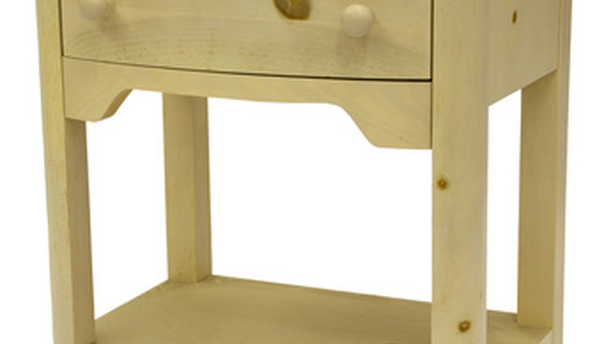 An end table or drawer unit is easy to assemble. An end table or drawer unit is easy to assemble.