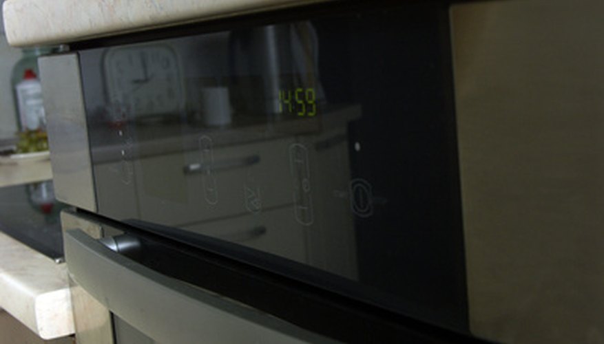 Convection cooking may not be ideal for everyone due to its advanced cooking platform. Convection cooking may not be ideal for everyone due to its advanced cooking platform.
