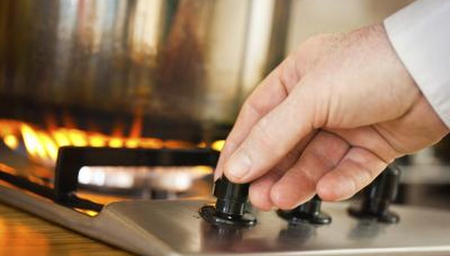 Gas stove tops generally heat up faster and spread heat more evenly than electric stove tops. Gas stove tops generally heat up faster and spread heat more evenly than electric stove tops.