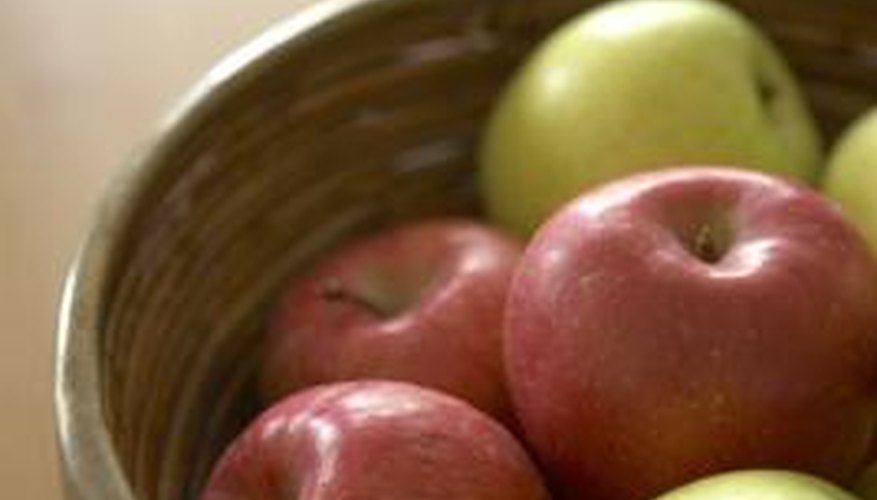 Fruit flies are attracted to rotting fruit. Fruit flies are attracted to rotting fruit.