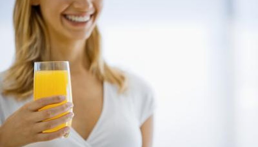 Fiber-free juice doesn’t give the digestive track the necessary fiber for healthy digestion Fiber-free juice doesn’t give the digestive track the necessary fiber for healthy digestion
