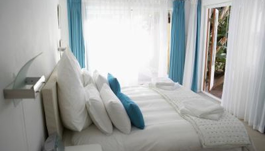 A deep pillow-top mattress will require a comforter on the larger end of the range. A deep pillow-top mattress will require a comforter on the larger end of the range.