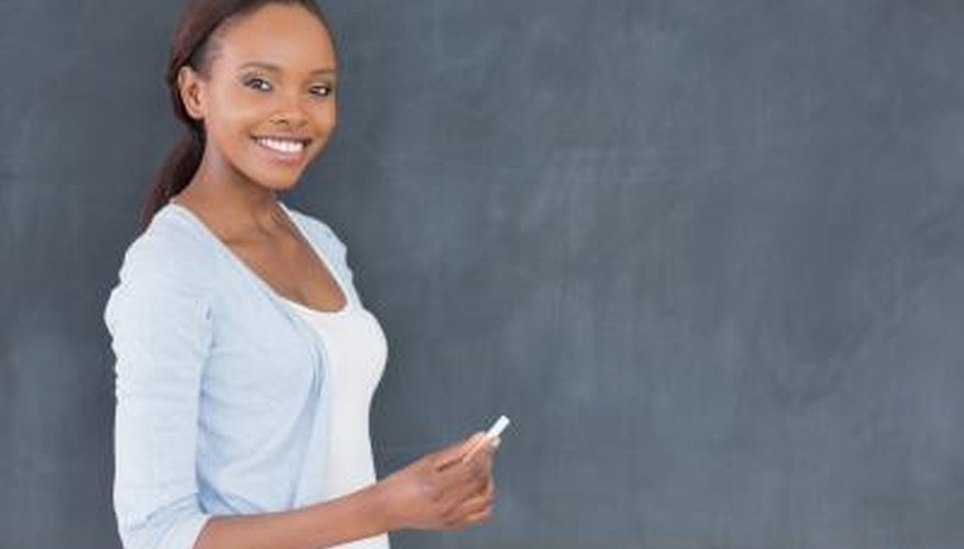 Photo Credit: Wavebreakmedia Ltd/Wavebreak Media/Getty Images kindergarten teacher