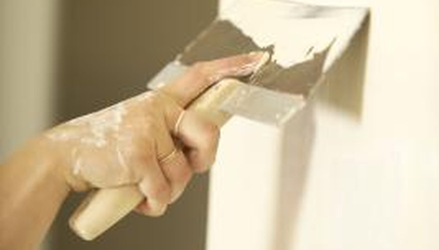 Making a spackle texture can add a decorative flair to your room. Making a spackle texture can add a decorative flair to your room.