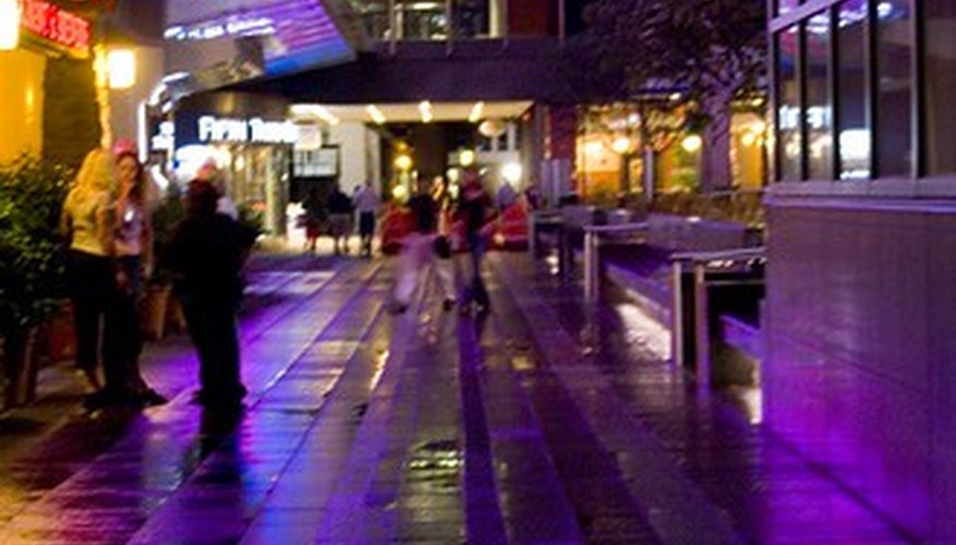 Purple neon signs can really draw attention. Purple neon signs can really draw attention.