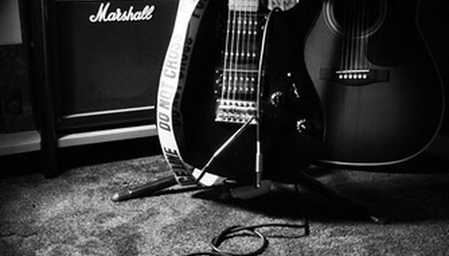 Guitarras y amplificadores.