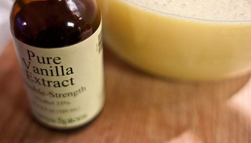Vanilla extract is safe to use during pregnancy. Vanilla extract is safe to use during pregnancy.