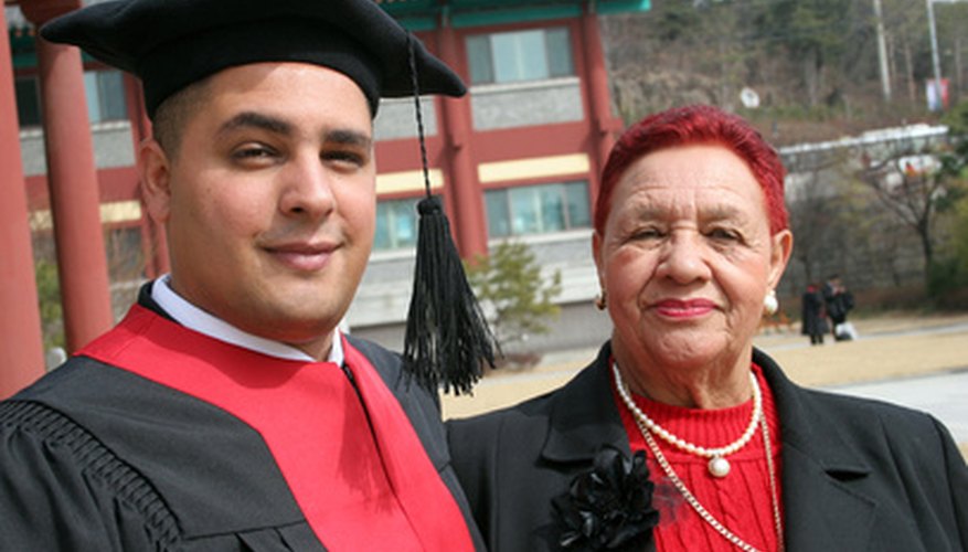 Un título de bachiller es una credencial valiosa.