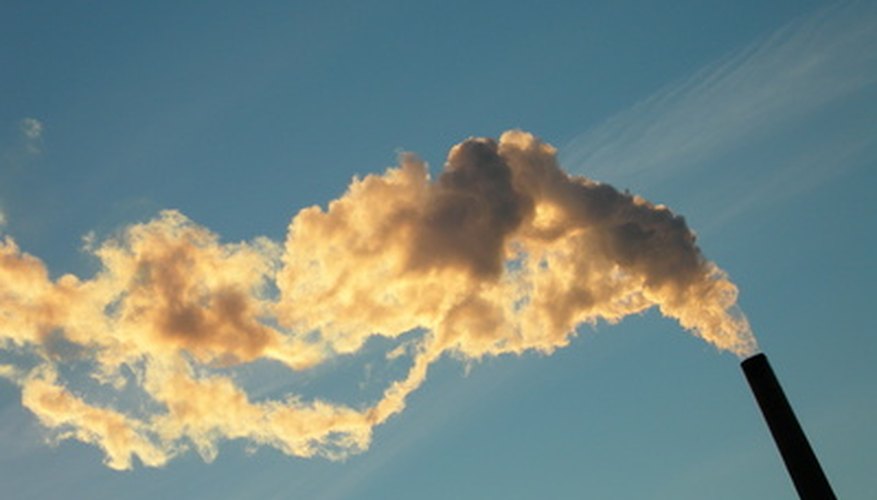 El humo de la madera es principalmente dióxido de carbono y material particulado.