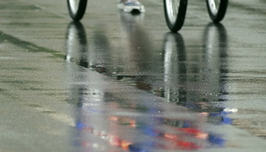 Safely set up your new stroller. Safely set up your new stroller.