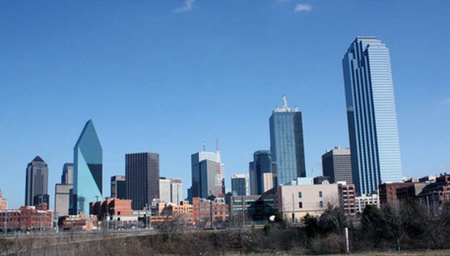 Texas offers retirees big cities, like Dallas, or rural destinations.