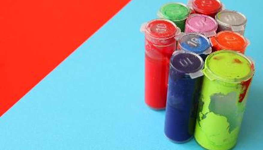 Haz tus propias pinturas en casa.
