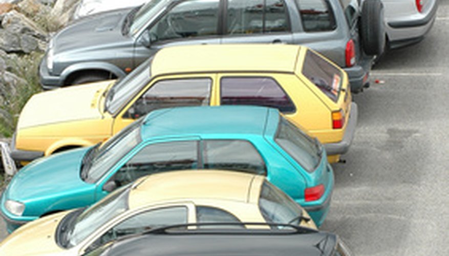 Las subastas de automóviles son una alternativa para comprar un auto.