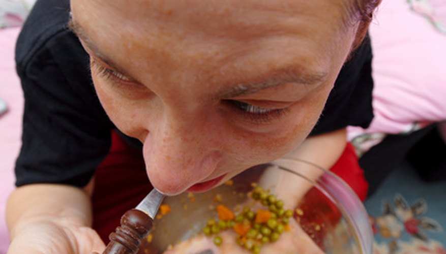 Conviértete en un probador de alimentos y prueba comida para ganarte la vida.