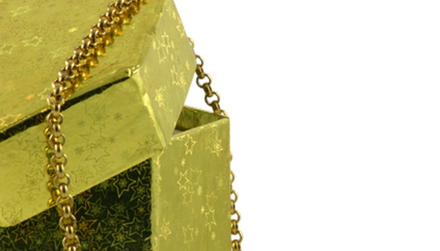 Cómo Determinar El Valor De Un Collar Oro 14k Geniolandia Para Calcular El Valor De Un Collar Necesitas Una Balanza Y Conocimientos Básicos Matemáticas