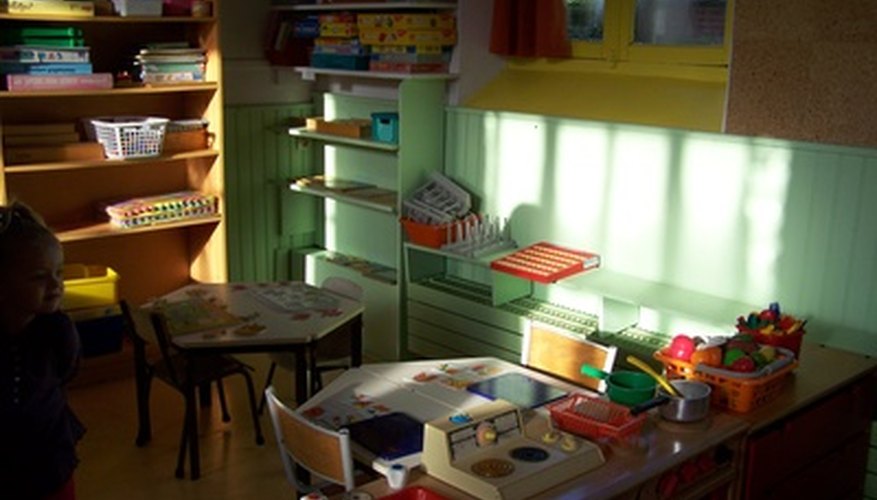 Haz que el salón de clases sea más atractivo con una bonita decoración.