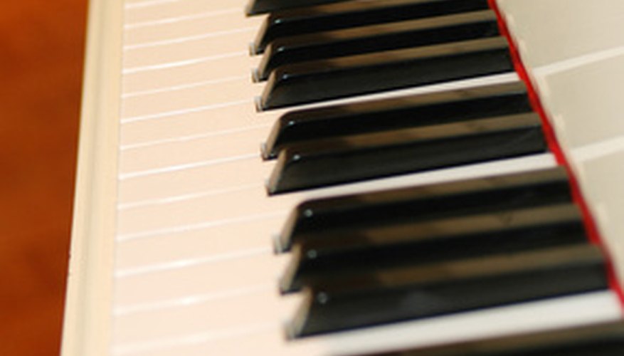 Debes tener un teclado para practicar.