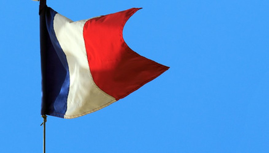 Use an image of the flag as a guide. Use an image of the flag as a guide.