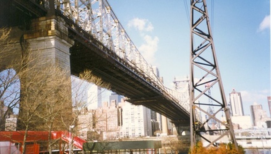 Hay muchos tipos de puentes.