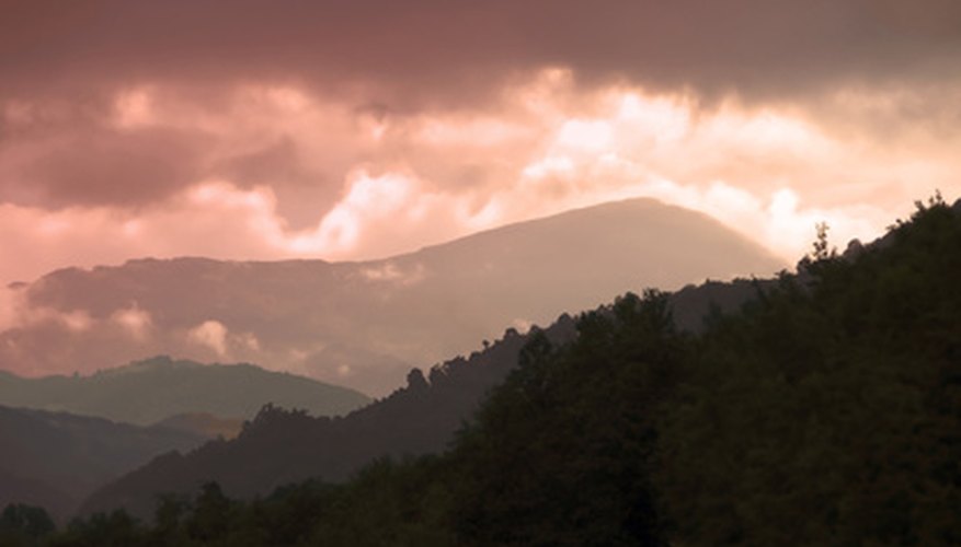 Mountain-color values lighten as they go into the distance. Mountain-color values lighten as they go into the distance.