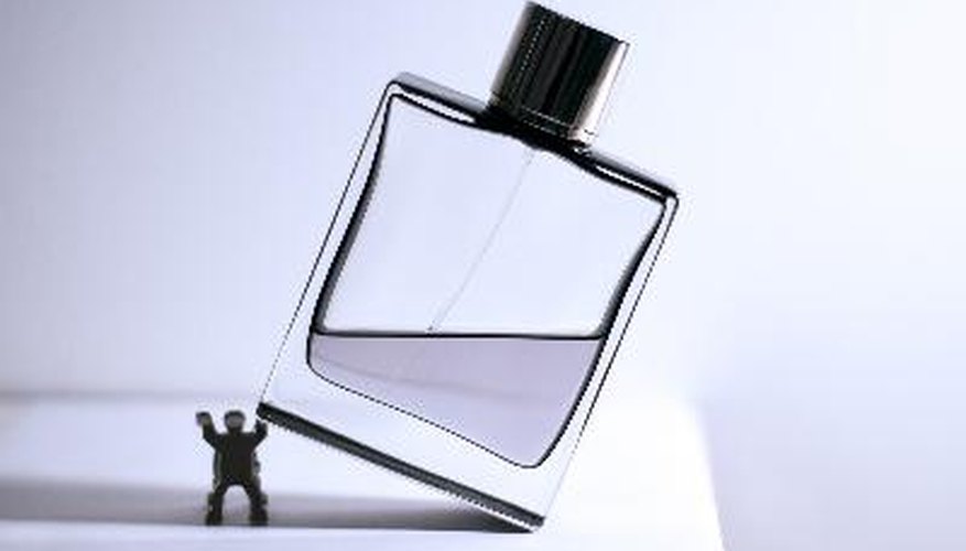Un perfume exitoso requiere una planeación adecuada en su estrategia de mercadotecnia.
