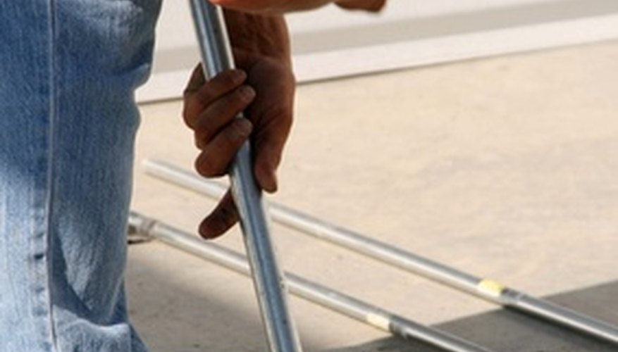 Doblar el conducto EMT correctamente requiere mucha práctica.