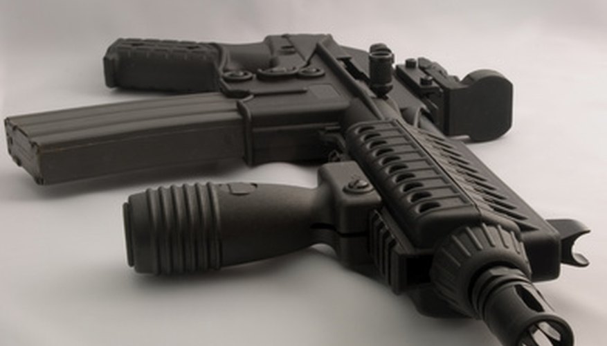 Las miras de punto rojo son populares entre los rifles semiautomáticos y pistolas.
