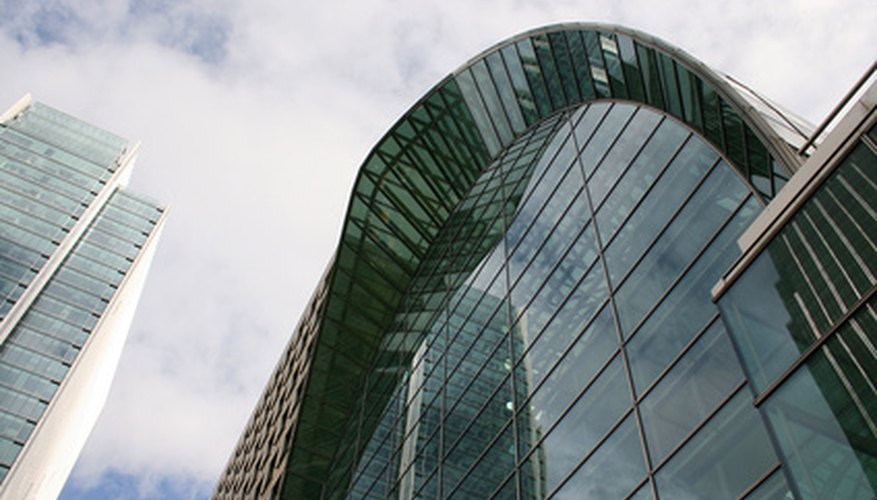 Las reestructuraciones corporativas provocan cambios en la forma en que una empresa asume y encara las finanzas, las tecnologías o el enfoque de sus negocios.