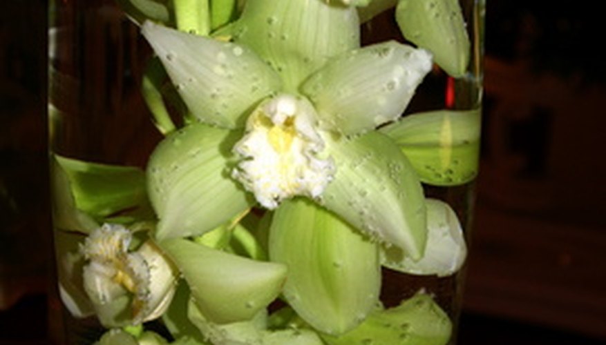 submerge flowers in water