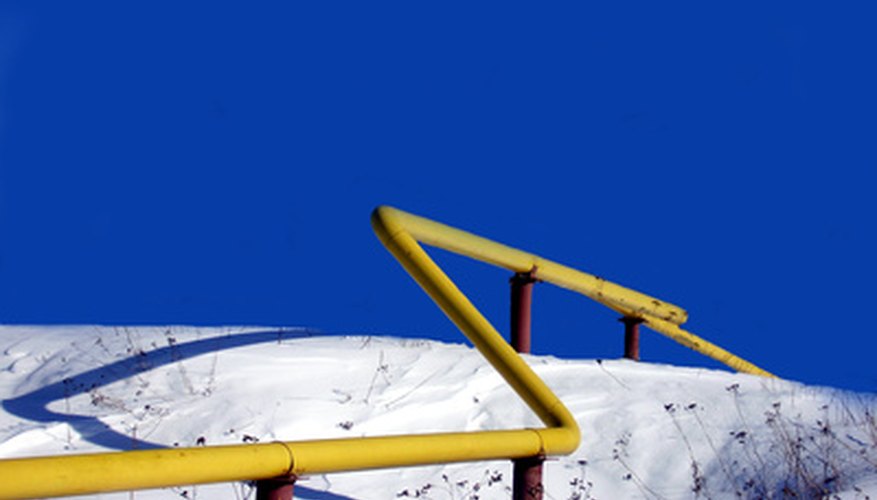 Photo Credit: gas pipeline image by Victor M. from <a href='http://www.fotolia.com'>Fotolia.com</a> Any break in a pipe will reduce how much gas reaches the outlet.