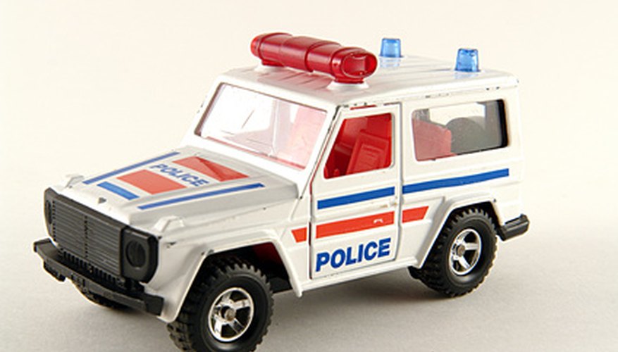 Los juguetes de policía pueden ser regalos.