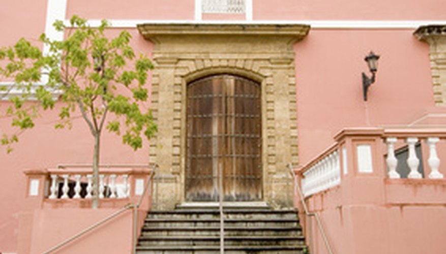 Discover the real estate laws of Puerto Rico.