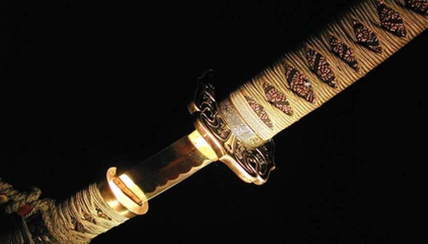 La envoltura de la empuñadura de una katana se dice