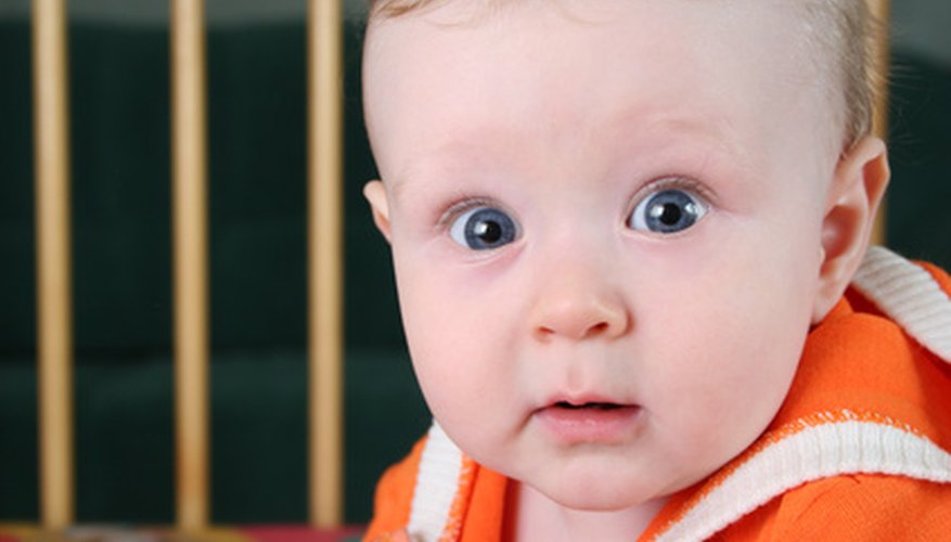 Lower the mattress when your baby is sitting or standing alone. Lower the mattress when your baby is sitting or standing alone.
