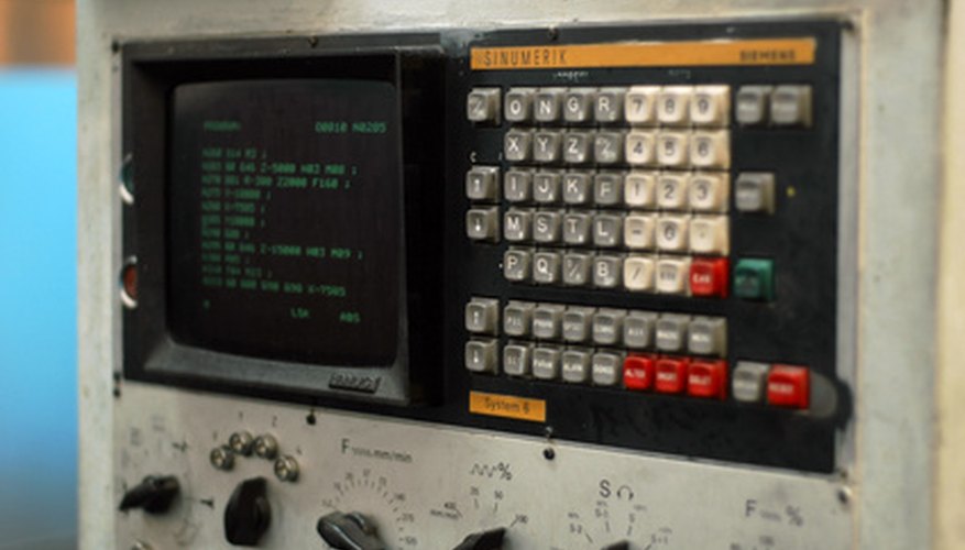 Las máquinas CNC utilizan archivos de datos digitales para automatizar los procesos de mecanizado.