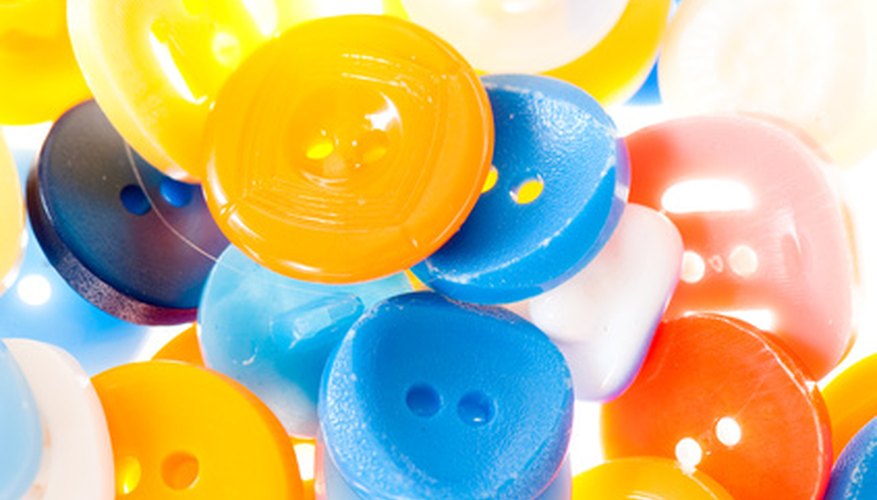 Use a two-holed button to create a button joint. Use a two-holed button to create a button joint.