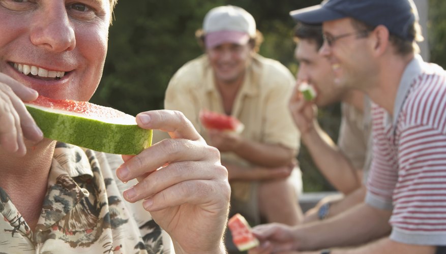Eating watermelon can cause frequent urination Eating watermelon can cause frequent urination