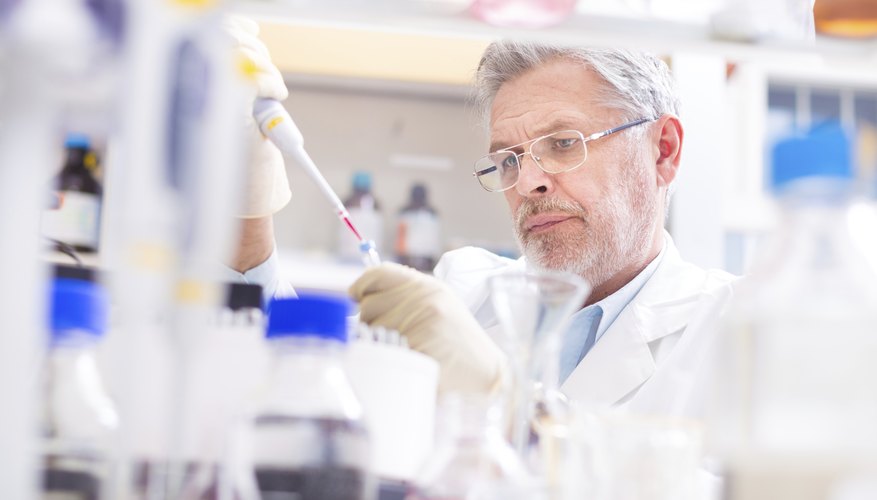 Life scientist researching in the laboratory.