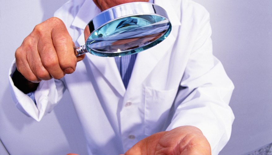 Photo Credit: Thinkstock Images/Comstock/Getty Images Mendelian and polygenic traits display different patterns of inheritance.