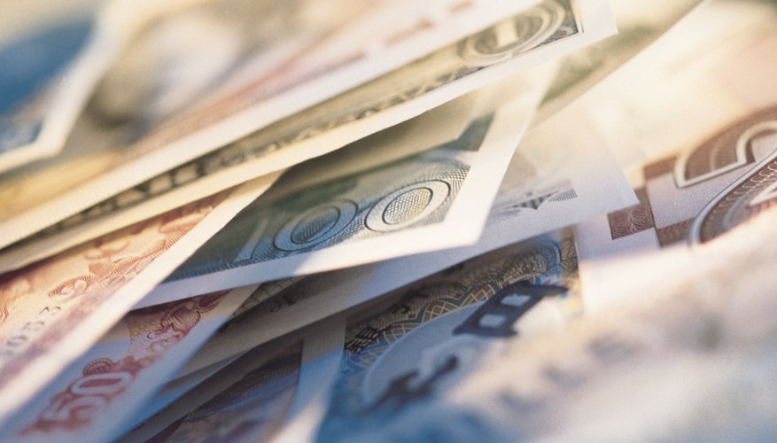 Tener más importaciones que exportaciones puede dar lugar a un déficit en la cuenta corriente de un país.
